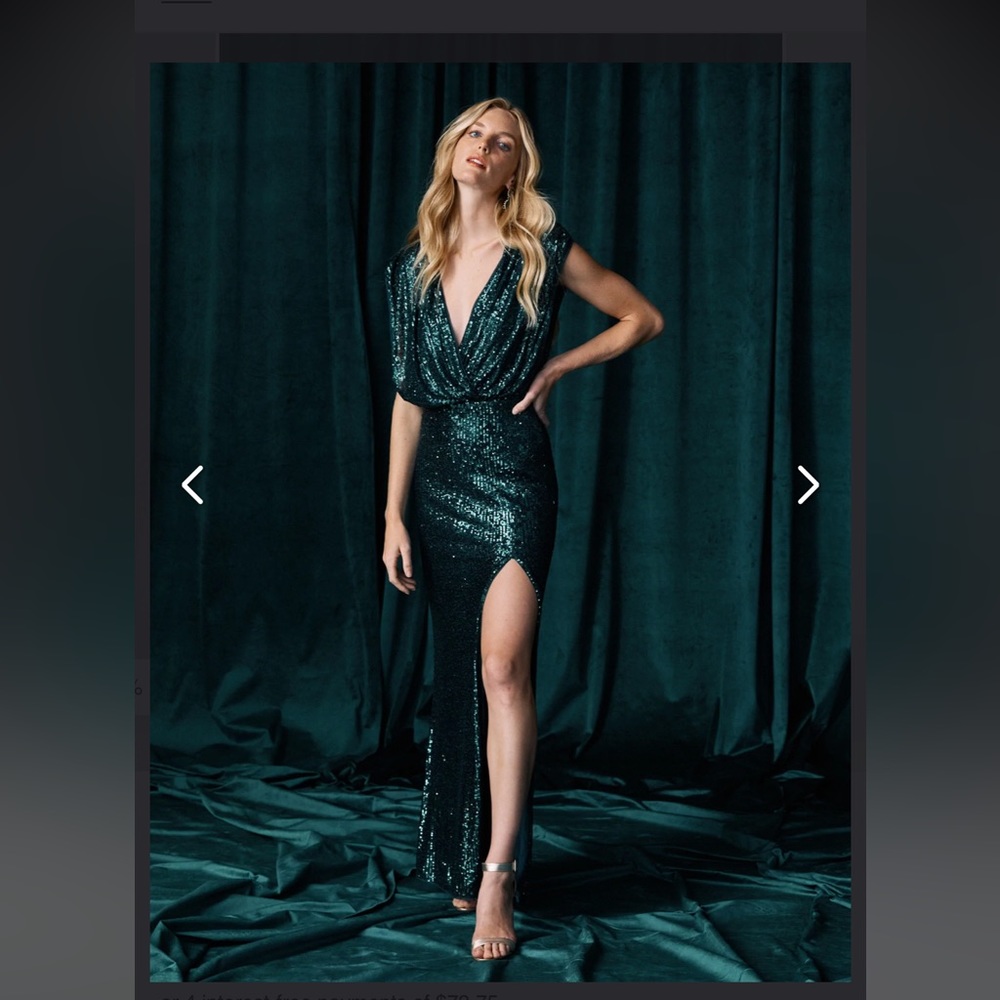 BCBG MAXAZRIA Bridget Sequin Evening Gown, Dark Green, size XXS